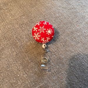 Badge reel